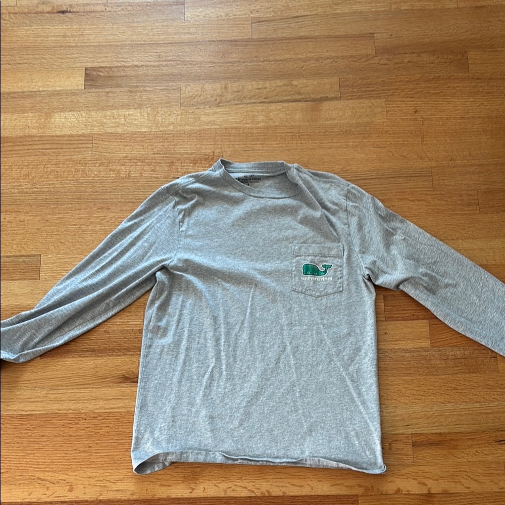 Vineyard Vines Gray and Green Long Sleeve Tee